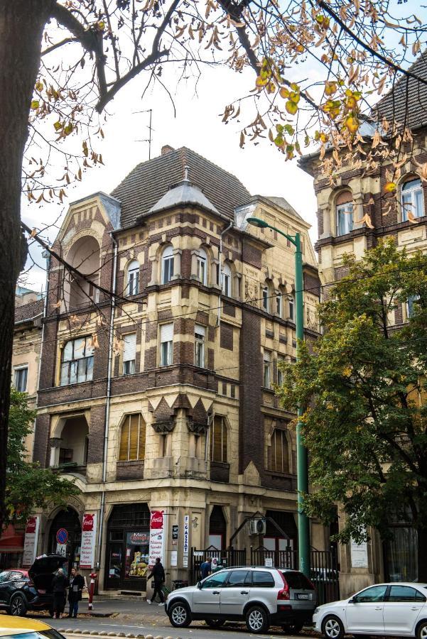 Exclusive Szallashely Szeged Exterior photo